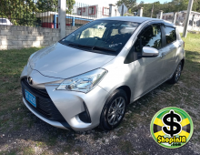 2018 Toyota Vitz (13).jpeg